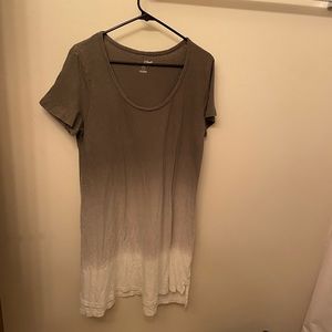 Army green ombré t-shirt dress